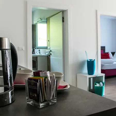 City Hotel Merano Готель 4*