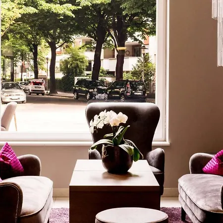 Готель City Hotel Merano 4*